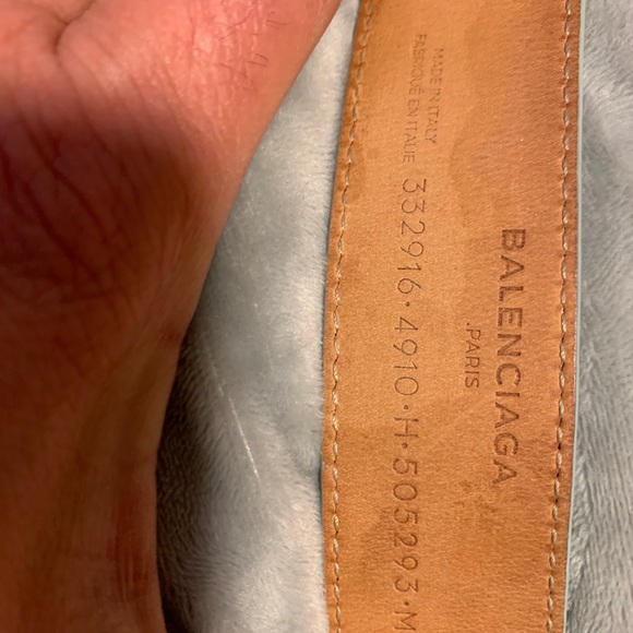 Authentic Balenciaga Cuff Medium Bracelet - Picture 6 of 11